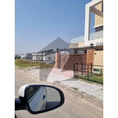 On Excellent Location Residential Plot For Sale In Beautiful Bahria Town Phase 7 Plot 1747c On Excellent Location Residential Plot For Sale In Beautiful Bahria Town Phase 7 Plot 1747c