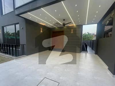 10 Marla House For Sale In DHA Phase 7 - Block Y