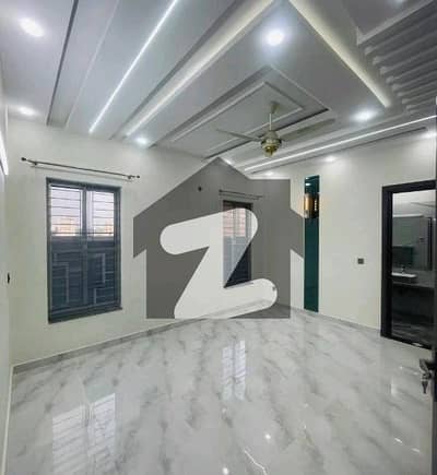 Upper Portion For Sale In Rs. 11800000