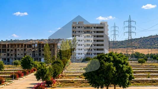 Stunning Prime Location 120 Square Yards Residential Plot In North Town Residency Available