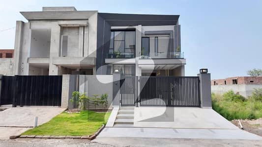Change Your Address To Formanities Housing Scheme - Block MM, Lahore For A Reasonable Price Of Rs. 37500000 Change Your Address To Formanities Housing Scheme - Block MM, Lahore For A Reasonable Price Of Rs. 37500000