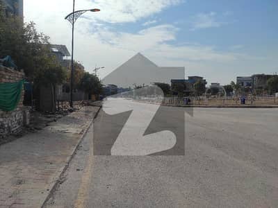 10 Marla Dead End Corner Plot for Sale in Sector J, Bahria Enclave Islamabad 1 Marla Extra Land Paid