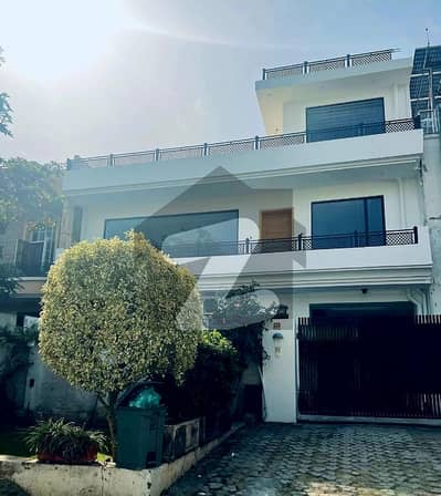 I-8/3 40x80 Upper Portion Available For Rent Ideal Location