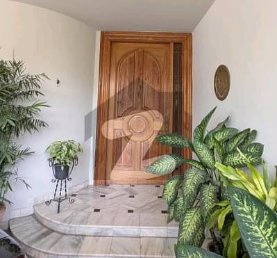 Idyllic House Available In DHA Phase 3 - Block X For sale Idyllic House Available In DHA Phase 3 - Block X For sale