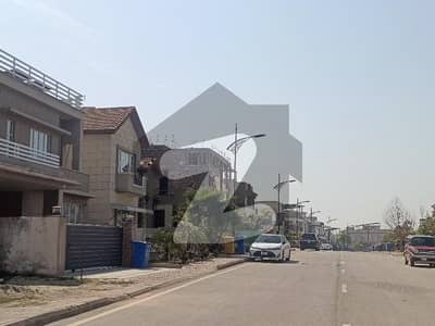 8 Marla Paid Plot for Sale in Bahria Enclave Sector F-1 | Possession, Utilities & Boulevard Paid