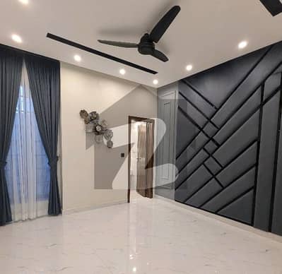 Book A 1 Kanal Upper Portion In Bahria Town - Sector C