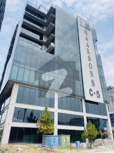 4500 Sq. Ft Corporate Prime Location With Direct Access And Stunning View Of Gulberg Greens, Red Bridge