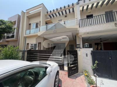 بحریہ انکلیو بحریہ ٹاؤن,اسلام آباد میں 2 کمروں کا 8 مرلہ زیریں پورشن 55.0 ہزار میں کرایہ پر دستیاب ہے۔ بحریہ انکلیو بحریہ ٹاؤن,اسلام آباد میں 2 کمروں کا 8 مرلہ زیریں پورشن 55.0 ہزار میں کرایہ پر دستیاب ہے۔