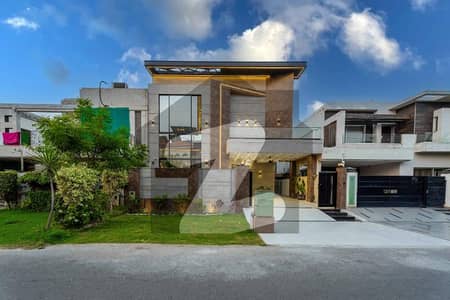 10-Marla Modern Houe For Rent with 7 KV Solar Hot Location Near Commercial Park