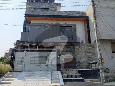 Ideal Prime Location House Is Available For sale In Faisalabad