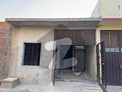 حمزہ ٹاؤن فیز 2 حمزہ ٹاؤن,لاہور میں 1 کمرے کا 3 مرلہ مکان 35.0 لاکھ میں برائے فروخت۔