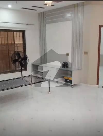آڈٹ اینڈ اکاؤنٹس فیز 1 - بلاک ای آڈٹ اینڈ اکاؤنٹس فیز 1,آڈٹ اینڈ اکاؤنٹس ہاؤسنگ سوسائٹی,لاہور میں 5 کمروں کا 8 مرلہ مکان 2.55 کروڑ میں برائے فروخت۔ آڈٹ اینڈ اکاؤنٹس فیز 1 - بلاک ای آڈٹ اینڈ اکاؤنٹس فیز 1,آڈٹ اینڈ اکاؤنٹس ہاؤسنگ سوسائٹی,لاہور میں 5 کمروں کا 8 مرلہ مکان 2.55 کروڑ میں برائے فروخت۔
