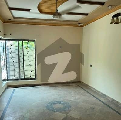 Lower Portion 5 Marla For Rent In Johar Town Phase 2 - Block J2