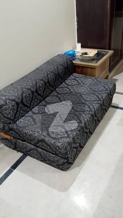 1 BED FURNISHED FLAT FOR RENT