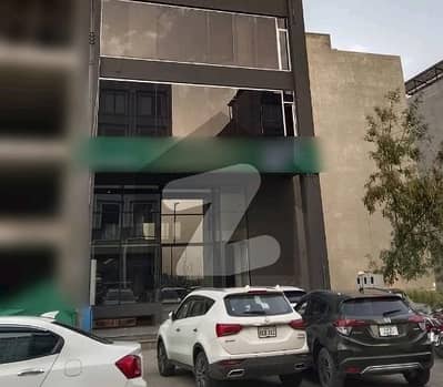 کمرشل براڈوے بلاک ڈی ڈی ایچ اے فیز 8 - کمرشل براڈوے,ڈی ایچ اے فیز 8,ڈیفنس (ڈی ایچ اے),لاہور میں 8 مرلہ Studio عمارت 19.5 کروڑ میں برائے فروخت۔