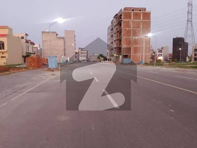 او ایل سی 2 - بلاک ایل اوورسیز لو کاسٹ 2,بحریہ آرچرڈ فیز 2,بحریہ آرچرڈ,لاہور میں 5 مرلہ رہائشی پلاٹ 50.0 لاکھ میں برائے فروخت۔
