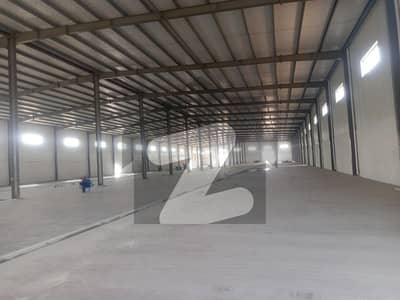 PRIME LOCATION 1.5 KANAL WAREHOUSE AVAILABLE FOR RENT AT JARANWALA ROAD FSD