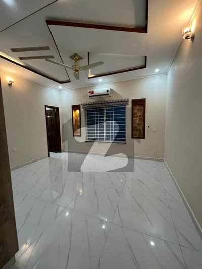 40x80 14 Marla Ground Portion Tile Flooring Prime Location For Rent In G-13/3