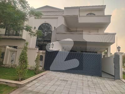 BRAND NEW CORNOR HOUSE FOR SALE SIZE 35*70