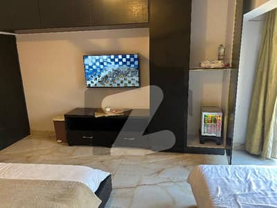 INDEPENDENT 1-BEDROOM GROUND PORTION WITH SEPARATE ENTRANCE FOR RENT IN DHA KARACHI
