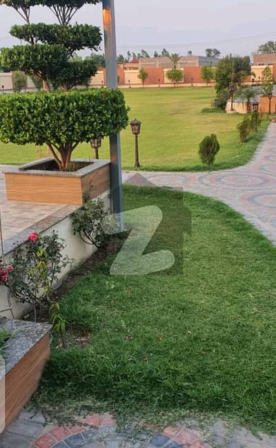 بیدیاں روڈ لاہور میں 4 کمروں کا 2 کنال فارم ہاؤس 5.0 لاکھ میں کرایہ پر دستیاب ہے۔
