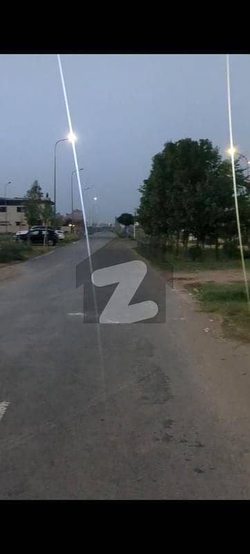 phase 8 1 kanal plot for sale block X