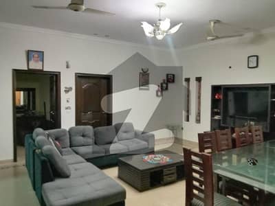 Double Unit House For Sale In Johar Town