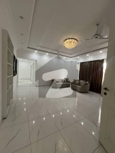 1 Kanal Upper Portion Available for Rent