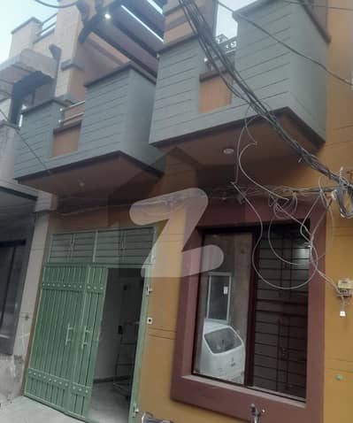 4 marla half triple story furnshied house for sale with gass meter
