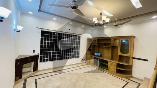 Beautiful 5Bed Double Unit House Available For Rent Ideal Location F11 Beautiful 5Bed Double Unit House Available For Rent Ideal Location F11