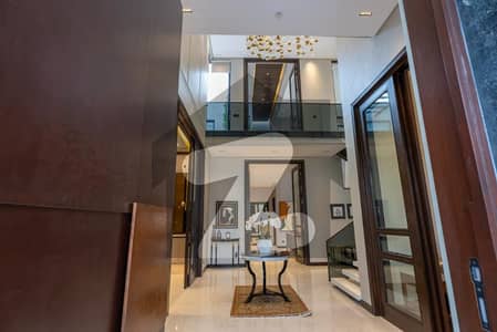20 MARLA MODRAN DESIGN UPPER PORTION FOR RENT IN DHA PH 6 HOT LOCATION