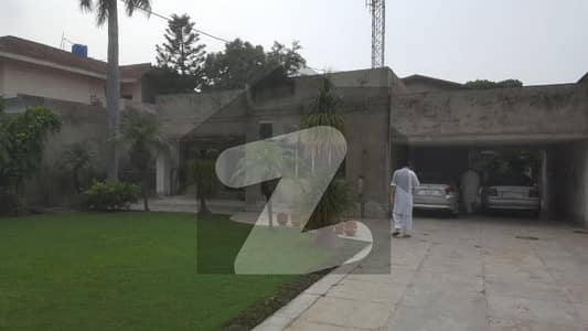 2 Kanal house for redevelopment in the centre of Lahore
