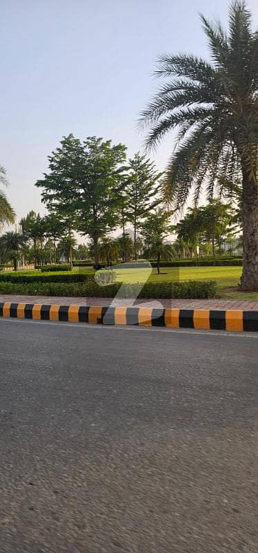 GULBERG GREENS BLOCK C Plot
