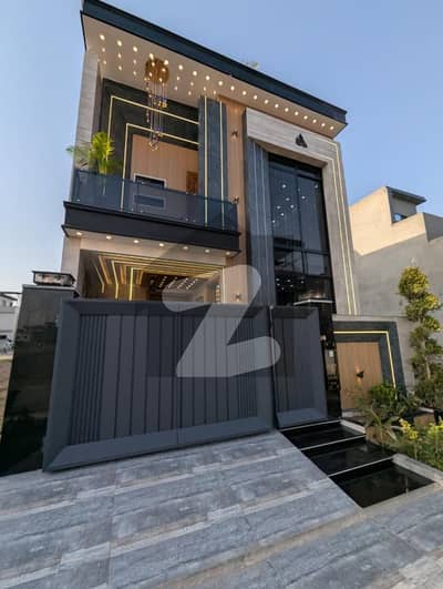 5 Marla Brand New House for Sale in Executive Block Park View City, Lahore 5 Marla Brand New House for Sale in Executive Block Park View City, Lahore