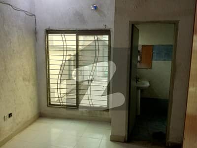SHADIWAL CHOWK FOR 1 OR 2 BOYS ROOM FOR RENT