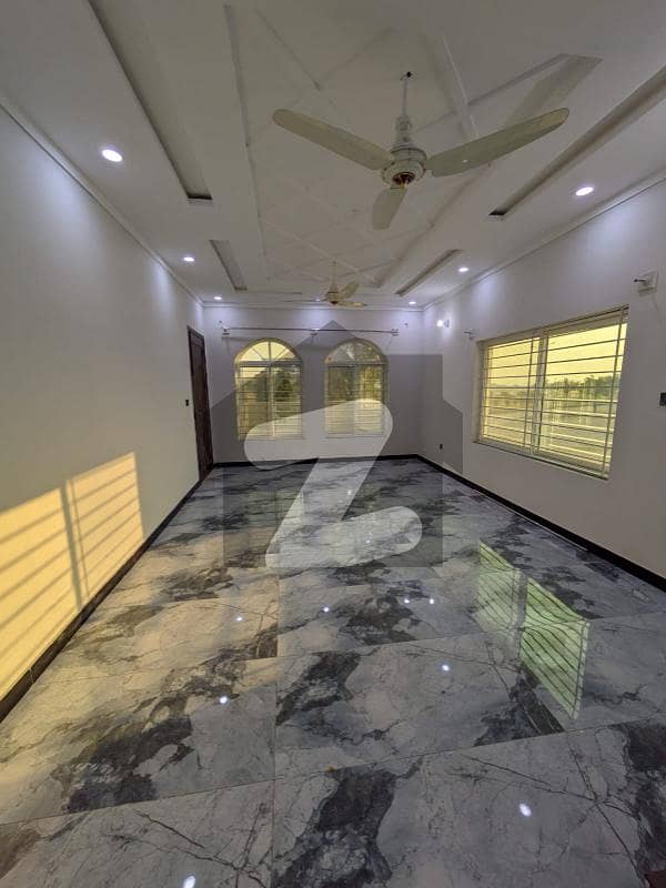 GULBERG RESIDENCIA 7 M GROUND FLOOR FOR RENT GULBERG RESIDENCIA 7 M GROUND FLOOR FOR RENT