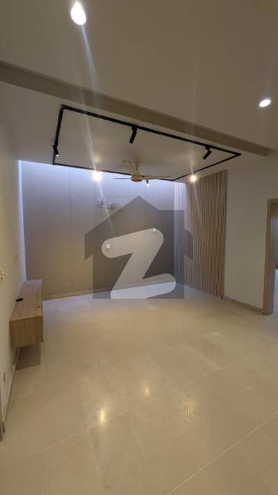 GULBERG RESIDENCIA 7 M UPPER FLOOR FOR RENT