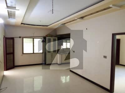 Upper Portion Sized 220 Square Yards In Gulshan-e-Iqbal - Block 2
