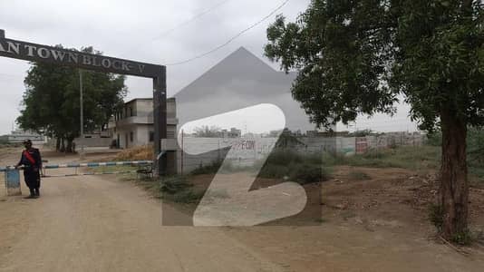 A Residential Plot Of 120 Square Yards In Pir Ahmed Zaman Town - Block 3 40 Feet Road
