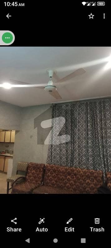 ڈیفینس چوک ڈی ایچ اے ڈیفینس,لاہور میں 5 کمروں کا 18 مرلہ مکان 4.75 کروڑ میں برائے فروخت۔