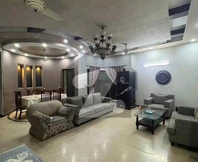 ڈی ایچ اے فیز 4 ڈیفنس (ڈی ایچ اے),لاہور میں 5 کمروں کا 1 کنال مکان 7.5 کروڑ میں برائے فروخت۔