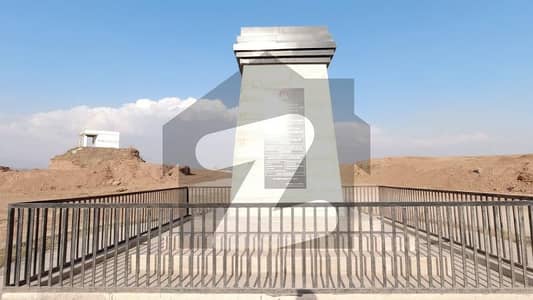 مارگلہ آرچرڈ اسلام آباد میں 1 کنال رہائشی پلاٹ 3.2 کروڑ میں برائے فروخت۔