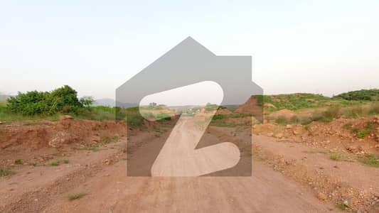 سی پندرہ اسلام آباد میں 1 کنال رہائشی پلاٹ 2.9 کروڑ میں برائے فروخت۔
