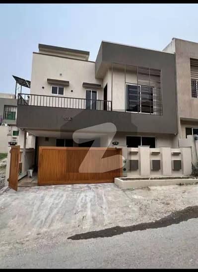 Usman Block 7 Marla Brand New House For Rent