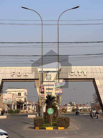 10 Marla Plot F2 Block FDA City