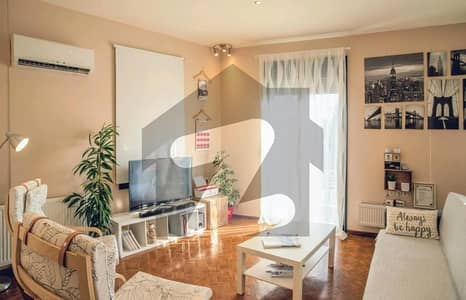 Ideally Located Flat For sale In Multan Road Available