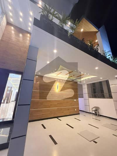 1 Kanal Brand New Corner Villa For Sale