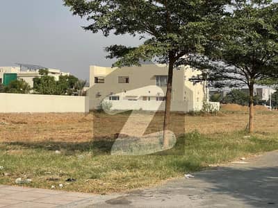 U Block 1 Kanal Plot Available Ideal Location For Sale