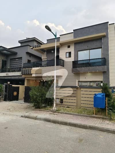 10 MARLA HOUSE OVERSEAS BLOCK FOR SALE IN BAHRIA TOWN