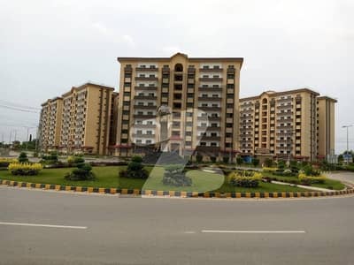12 MARLA 4 BEDROOMS APARTMENT AVAILABLE FOR SALE